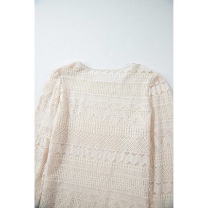 White Geometric Lace Buttoned Decor Long Sleeve Blouse