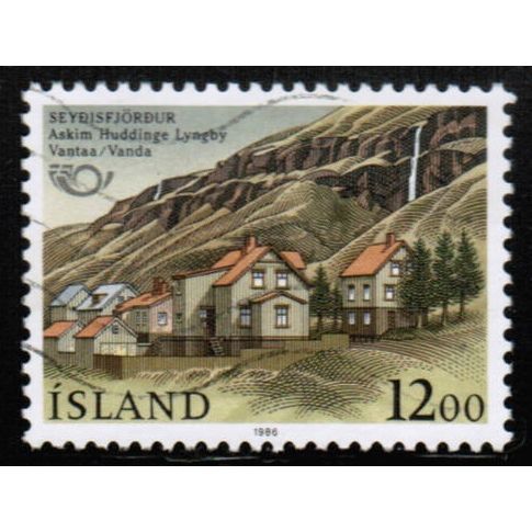 1986 Iceland - Sc# 625 used - Nordic Coop. / town view 12.00 kr