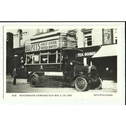 Hampshire PORTSMOUTH Corporation Bus Postcard (Pamlin M52)