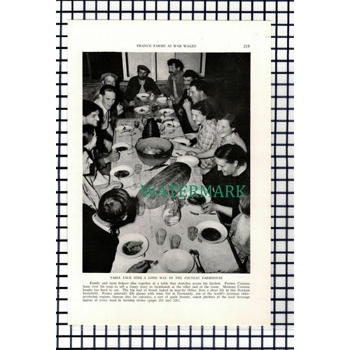 (8040) Le Neubourg Cattle Market / Couteau Farm France - 1940 Cutting