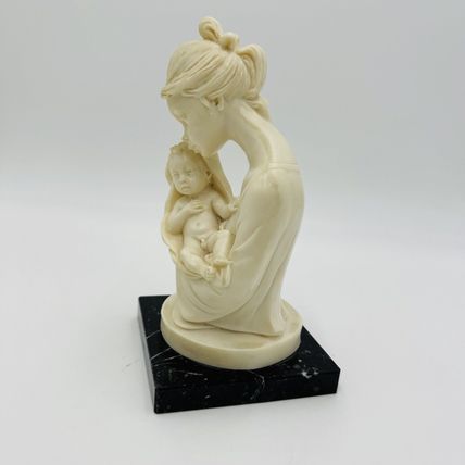 A. Santini Mother & Child Alabaster Sculpture Classic Figurine 7.5” Italy Vtg