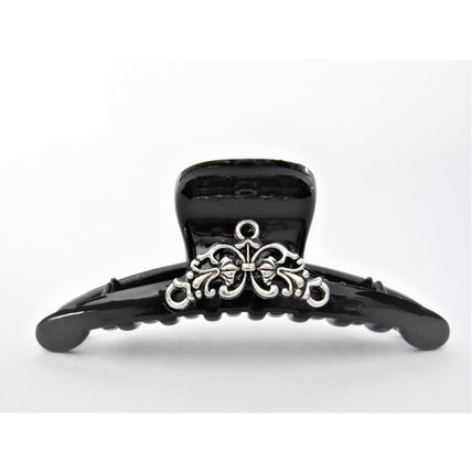 Black and silver metal design hair claw clip for fine, thin hair