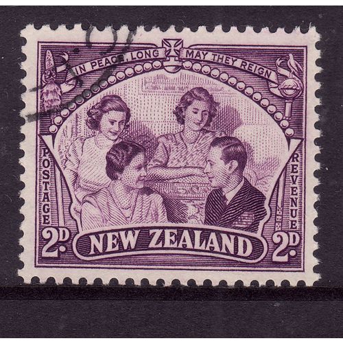 NEW ZEALAND 1946 SG670 2d PURPLE THE ROYAL FAMILY FINE USED#7