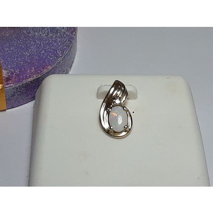 6X4mm Oval Natural Precious Opal & Diamond 10Kt Y/Gold small drop Pendant #18060