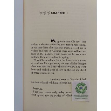 SIGNED 1st EDITION TONING THE SWEEP by ANGELA JOHNSON HCDJ AWARD WINNING AUTHOR