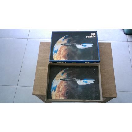 STAR TREK: THE NEXT GENERATION: USS ENTERPRISE Jigsaw Puzzle (99 Piece) VINTAGE