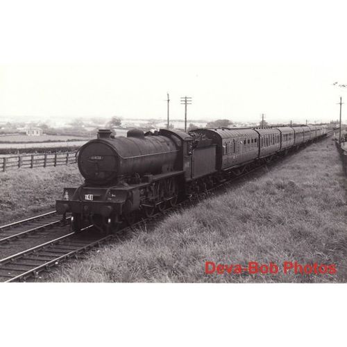 Railway Photo LNER B16 61438 York NER B16/2 4-6-0 Loco North Eastern