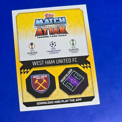 Topps Match Attax Champions League 22/23 No. 56 Declan Rice Crystal Parallel