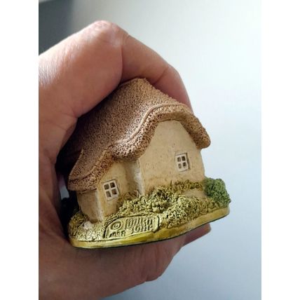 Lilliput Lane : Clover Cottage