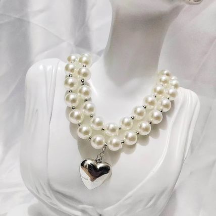 Fashion Temperament Pearl Necklace Peach Heart Vintage Sweater Chain Women