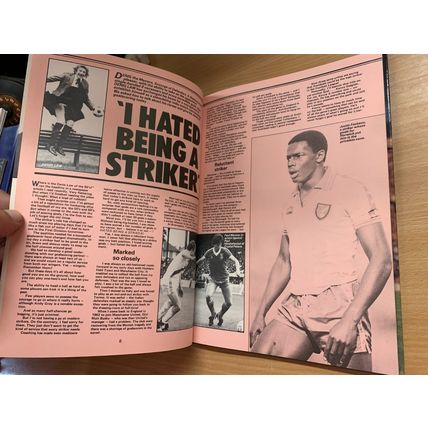 1981 "SOCCER MONTHLY ANNUAL 1982" UK VINTAGE FOOTBALL HB BOOK (P3)