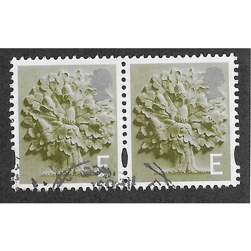 ENGLAND PAIR OF 'E' 'OAK TREE' (EN8) FINE USED (EBID58-998)