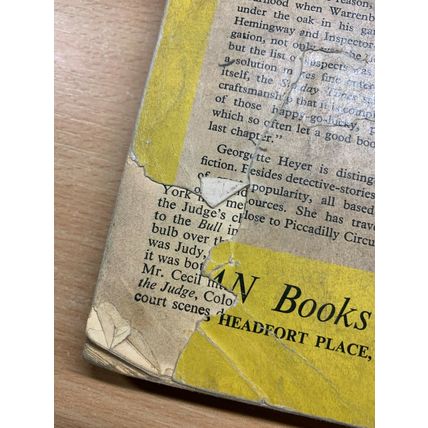 1956 GEORGETTE HEYER "DETECTION UNLIMITED" FICTION PAPERBACK BOOK (P2)