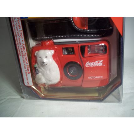 Vintage 2000 Coca Cola 35mm Polar Bear Collectible Camera Plus Christmas Tin*