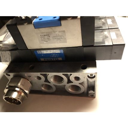 FESTO SOLENOID VALVE VIMP-04-D-1,MUHX2-ZP-D-1-24G,IEPR-04-D-1  VL-5/3E-D,EV