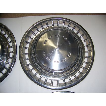 1972 DODGE DART HUBCAPS WHEELCOVERS OEM SET OF 4 14" 1973 1974 1975 1976