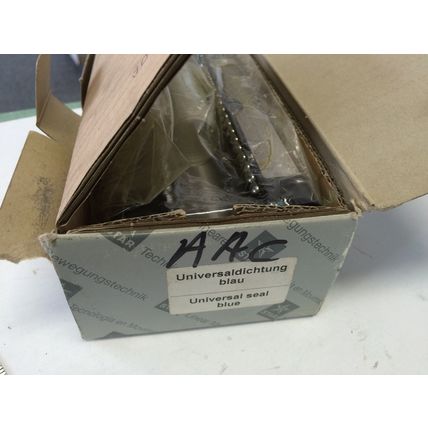 NEW STAR 1623-494-10 AA05M LINEAR BEARING BLOCKS, SIZE 45,EG