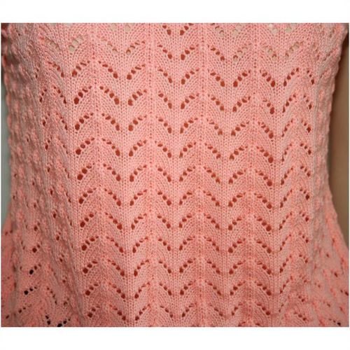 Womens Vintage 1970 1980 Hand Made Peach Sleeveless Sweater Size 12