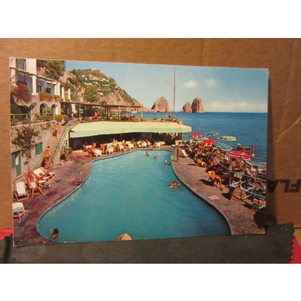 LITTLE SEA-SHORE, CAPRI, ITALY unused vintage postcard #