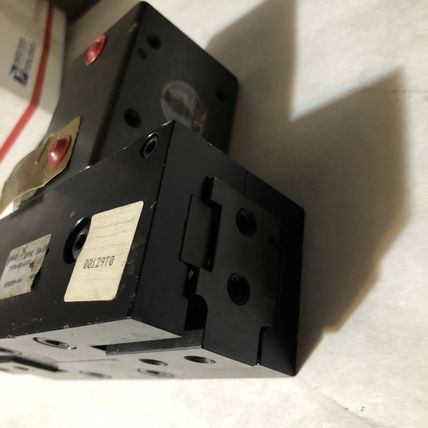 NEW OLD PHD Heavy Duty Cylinder Parallel Gripper 7970-03-6101 038288-04 408,BT