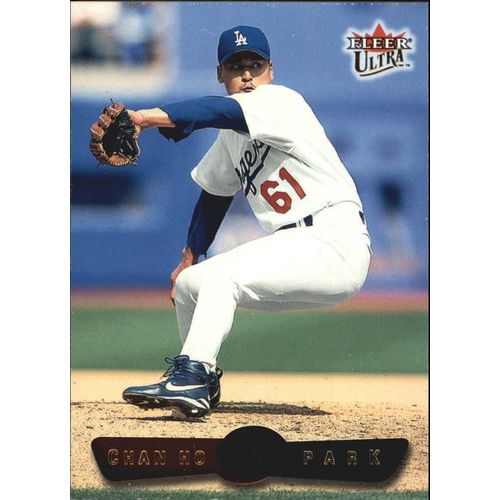 2002 Ultra Baseball Chan Ho Park #61