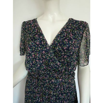 Pepper Tree Womens Blue Floral Pleated V Neck Dress Various Sizes