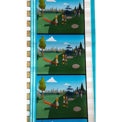 Simpsons Movie. Pk FE FE - 066nn. 1 STRIP OF 5 - 35MM FILM CELLS
