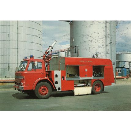 Pyrene Foam Tender London Fire Brigade Engine Postcard