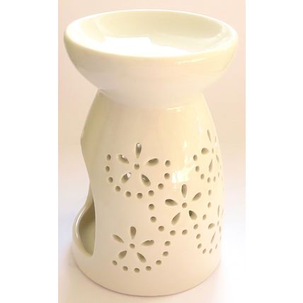 Cream Ceramic Oil Burner with Filagree Pattern 14 CM