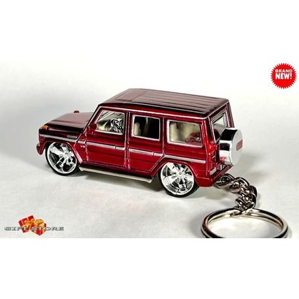 RARE KEYCHAIN RED MERCEDES G CLASS AMG G WAGON CUSTOM Ltd Ed. GREAT GIFT