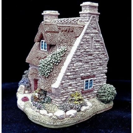 Lilliput Lane Milestone Thatched Cottage Collectable Vintage Ornament