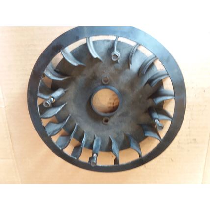 Blower / flywheel fan 790698 from V Twin 20HP Briggs & Stratton 407677-0229-E1
