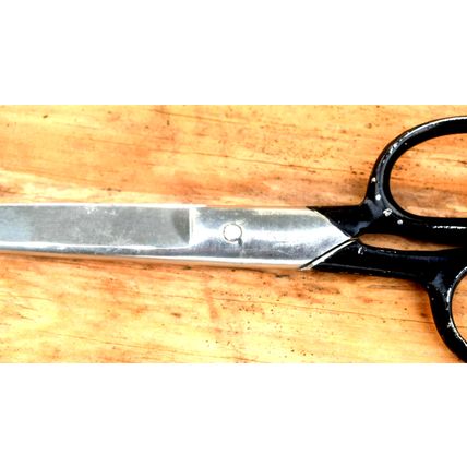 Vintage Kingshead Betakut Italy 9"Scissors Sewing CUTTING nice FREE SHIPPING