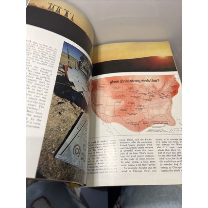 National Geographic Magazine December 1975 The Maya - Vintage Collectable