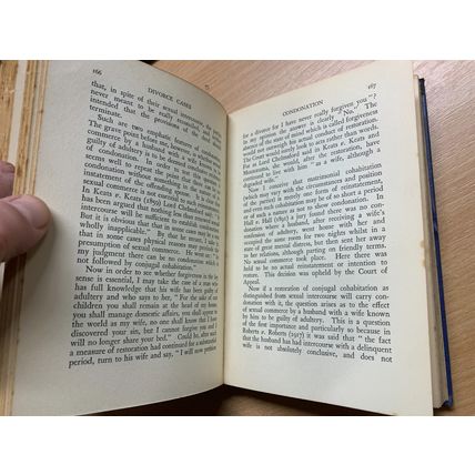 1932 "JUDICIAL WISDOM OF MR JUSTICE McCARDIE" 1ST EDITION HARDBACK BOOK (P3)