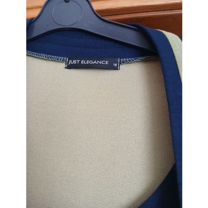 Just Elegance two in one top cardigan size 18