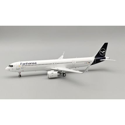 A321-211NX LUFTHANSA REG: D-AIEH W/STAND - JFOX JF-A321-051L 1/200 - PRE ORDER