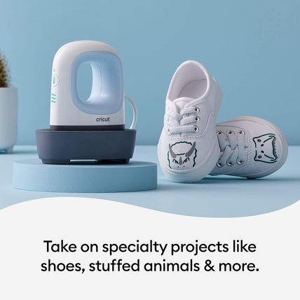 Cricut Easypress Mini for Heat-Pressing Small Objects like Shoes, Stuffed Animal