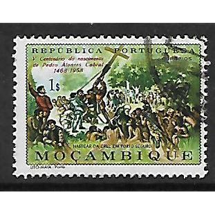 MOZAMBIQUE 1968 PEDR0 CABRAL EXPLORER 1E ERECTING THE CROSS SG595 FINE USED