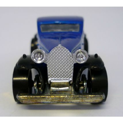 Hot Wheels '37 Bugatti Blue Die-Cast Car w/Gold Wheels 1980