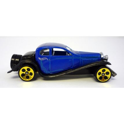 Hot Wheels '37 Bugatti Blue Die-Cast Car w/Gold Wheels 1980