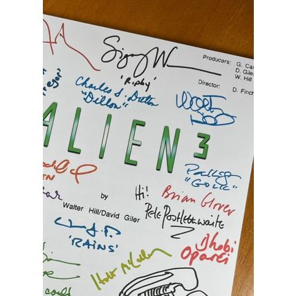 Alien 3 Script Signed- Autograph Reprints- Sigourney Weaver- Ripley- Horror