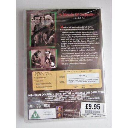 MIRACLE ON 34th STREET 1947 B & W.