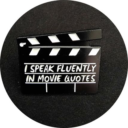 Enamelled Pin Badge Movie Clapper Metal Gift Badges 2.4 x 2.7cm Collectable BA86