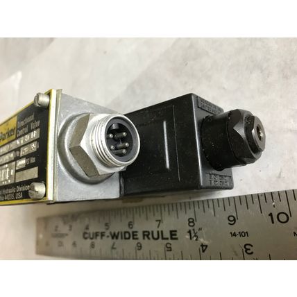 NEW PARKER D1W1D6Y41 KU,D1W1 DIRECTIONAL CONTROL HYDRAULIC VALVE D1W1D6Y41 FP,EQ