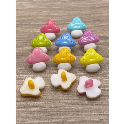 15mm Toadstool Mushroom Shank Buttons Mixed Colours Crafts Knitting Sewing