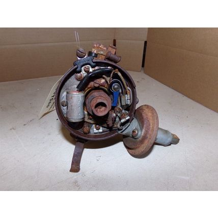 1940 Chrysler Corp Straight 8 Distributor Solar Spark Ignition IGT-4101A-2