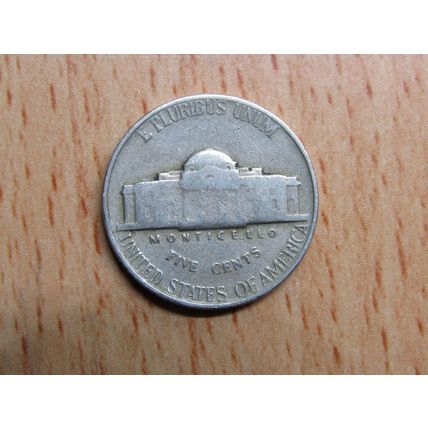 1947 USA 5 Cents Jefferson Nickel Coin