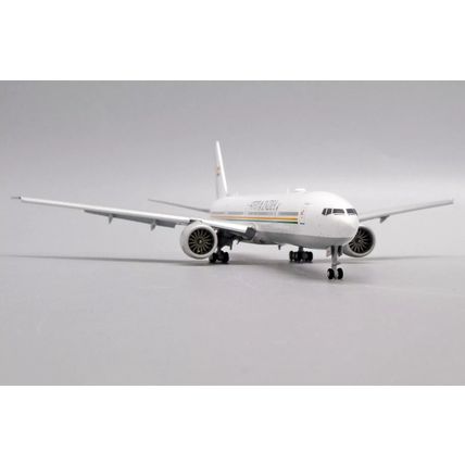 B777 INDIAN GOVERNMENT FLAPS DOWN REG: VT-ALW W/ANTENNA - JC WINGS LH4179A 1/400