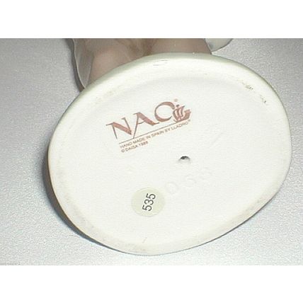 NAO by LlADRO Figurine, BOY HOLDING FOOTBALL, 1988, Beautiful,Very Rare.